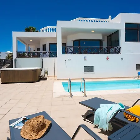 Villa Miramare Playa Blanca (Lanzarote)